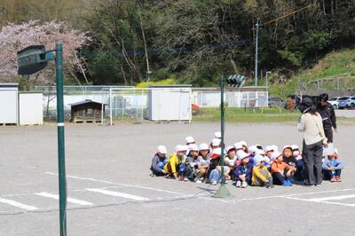 信号に気をつけて